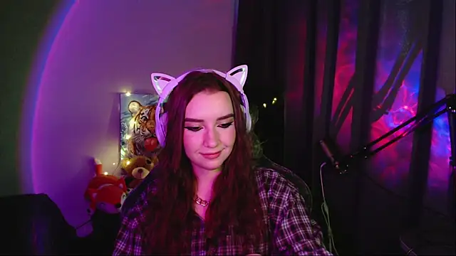 Chat +18 de Celia_Sensual_ ao vivo