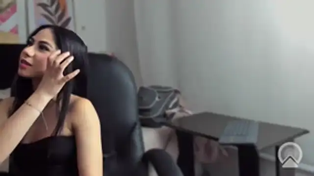 Miia_coollins' Live XXX Chat