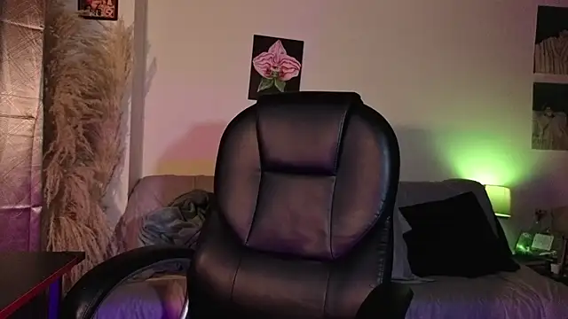 GaiaJonness XXX чат на живо