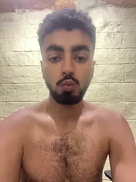 Arabic_male07 Show in webcam