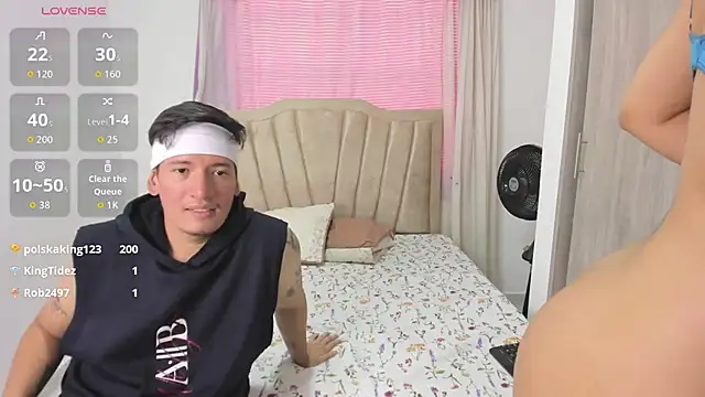 ethanandzoe Chat XXX live