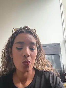 megan_collins96 লাইভ XXX চ্যাট