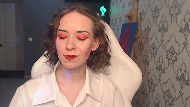 Chat +18 de FascinatingEyess ao vivo