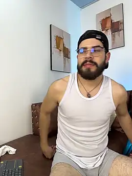 DomBoy_ Chat XXX in diretta