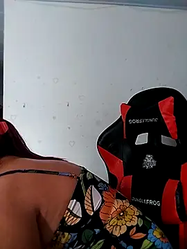 Tumilf 라이브 XXX 채팅