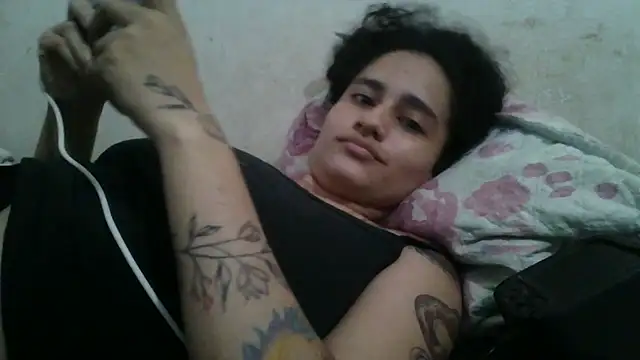 Chat XXX en directo de girl_tits