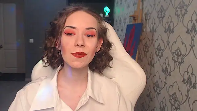 FascinatingEyess' Live XXX Chat
