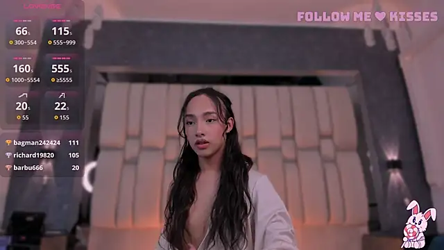 AriBloom7 webcam show