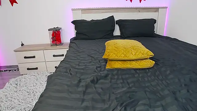 SashaLuvvv live XXX chat