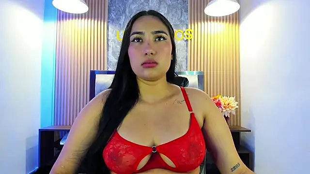 Sulay_Kim Chat XXX in diretta