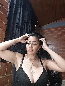 XXX chat uživo modela Alexandrina