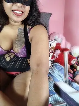 Chat +18 de Sexy-Monikaa ao vivo