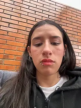LilyRossi_'s Live XXX Chat