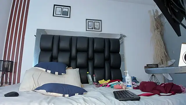 MILF_AURORA 라이브 XXX 채팅
