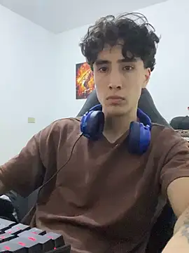 gojo_satoru_18 Adlı Modelin Canlı XXX Sohbeti