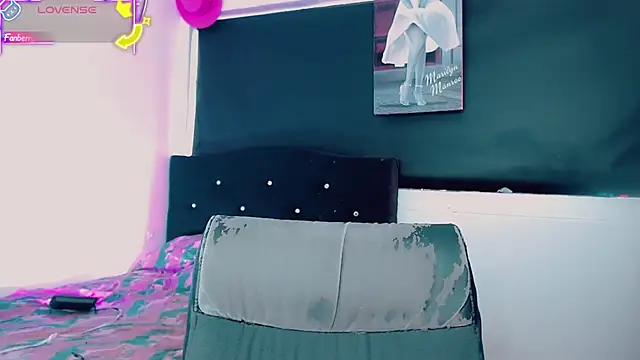 Webkamerová show Kendall_hornyy