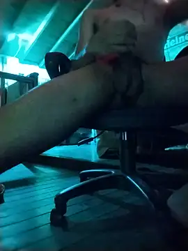 XXX chat uživo modela hotdereck001