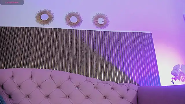 Aminaa_Kaarim élő XXX-chatje
