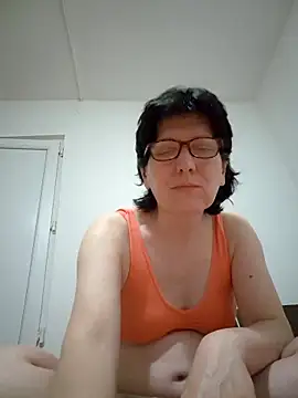 Chat +18 de Vera_Elle ao vivo