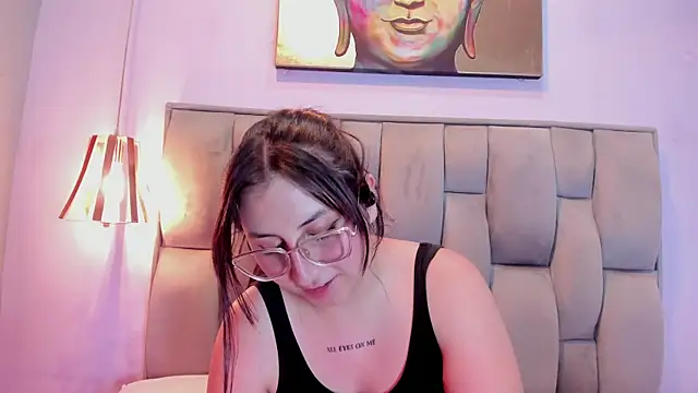 Maddie-LesYoux Live XXX-Chat
