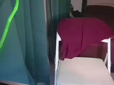 crawlerjbotice Chat XXX live