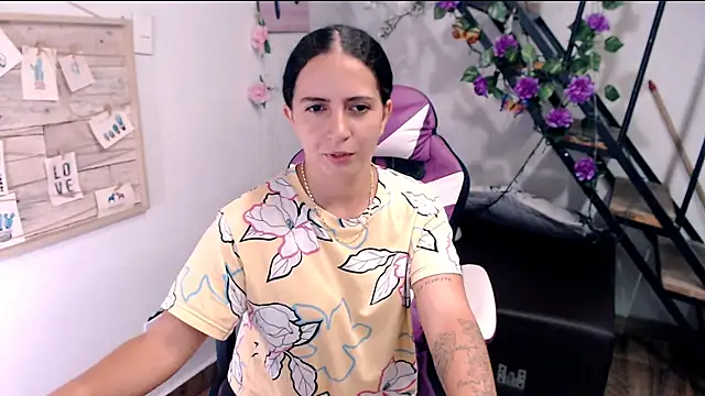 Czat XXX na żywo – samantha_baby_