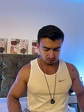Chat XXX Live Chris_Clarck