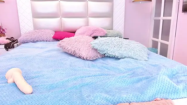 دردشة Nezzukoo الجنسية المباشرة