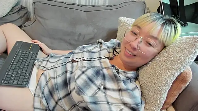 luxgray's Webcam Show