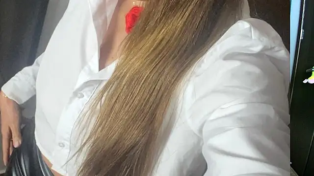 valeria_teiku: онлайн-секс-чат