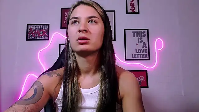 AlisaFrostn Live XXX chat
