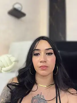 EmmyEvans1 Live XXX-chat