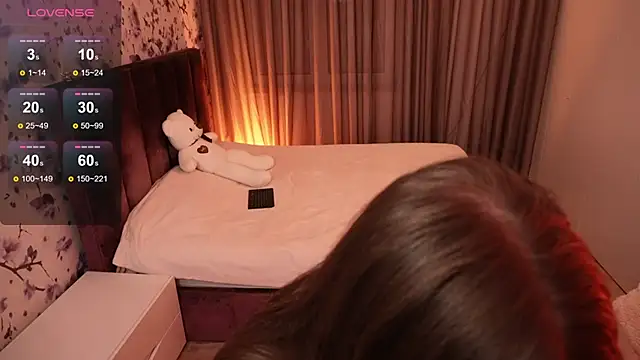 دردشة ChloeSpark الجنسية المباشرة
