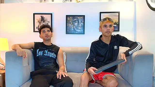 BLONDON_BOYS1 webcam show