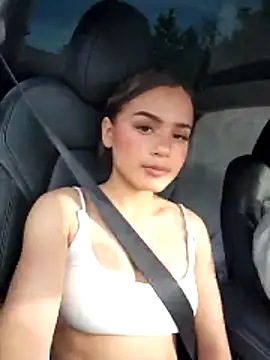 SophiaXJohn's Live XXX Chat