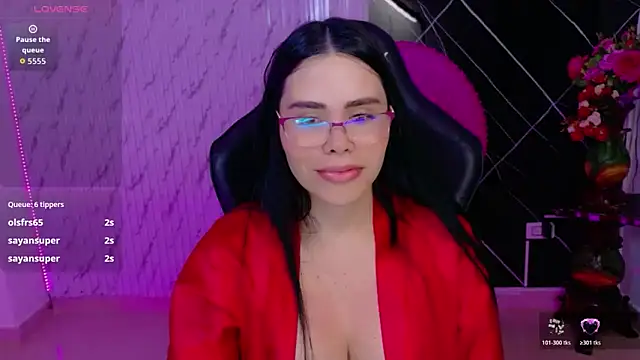دردشة lararoberts_ الجنسية المباشرة