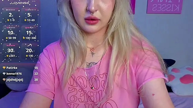 BlondieSummer Live XXX Chat
