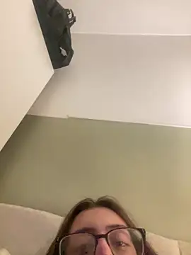 brownpetitegirlxo: вебкам-шоу