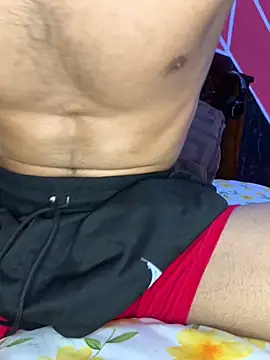 tanned_boy Show in webcam