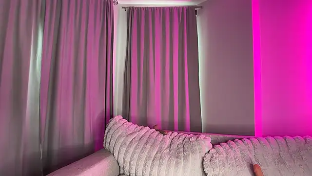meggsworld's Webcam Show