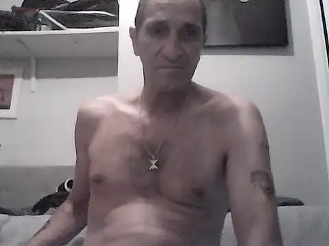 XXX chat uživo modela Massinissa75
