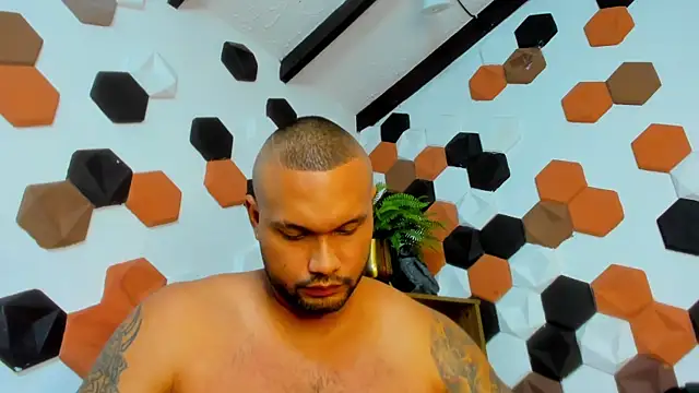 CharlieGrifinX Live XXX-chat