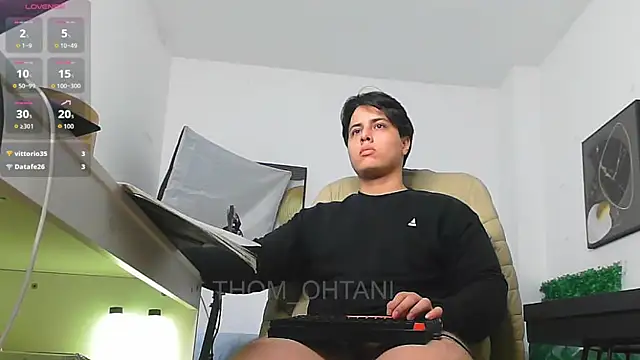Thom_Ohtani's Live XXX Chat