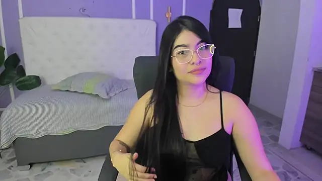 Онлайн чат XXX HannaLee333