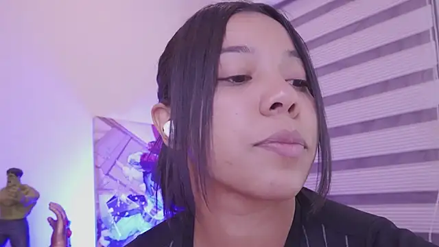 Онлайн чат XXX madelyn_rose_