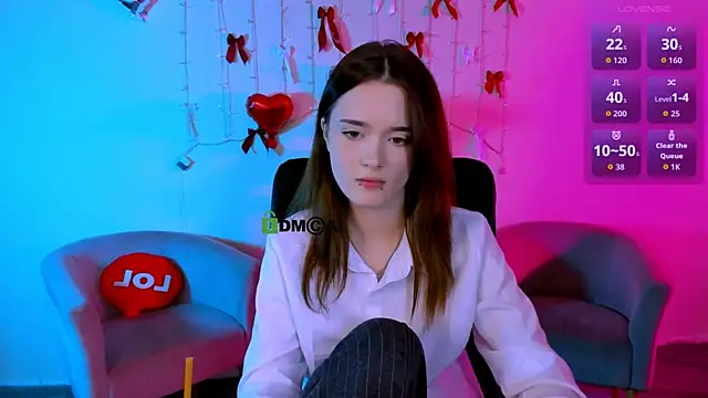 Онлайн чат XXX liana_kisses