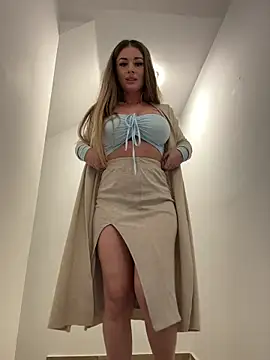 IsabellaEtthan's Live XXX Chat