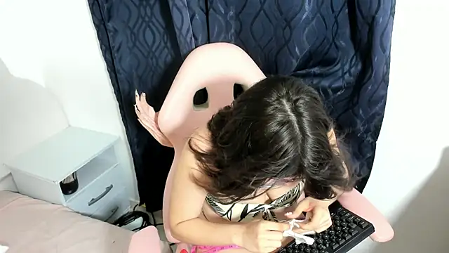 Živý XXX chat Alexa_Missfortune