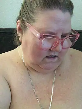 TheMotherPearl's Webcam Show