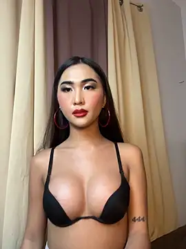 Diannellove's Webcam Show